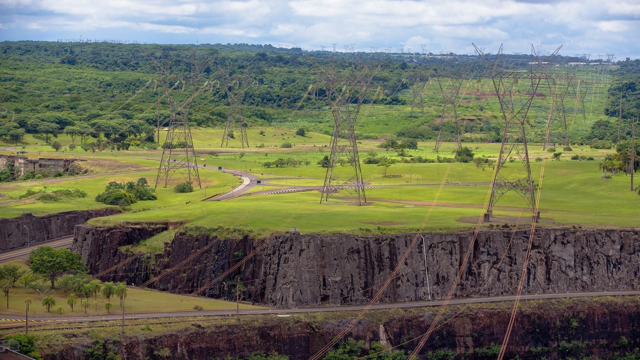 Consumo de energia sobe 10% na primeira quinzena de maio