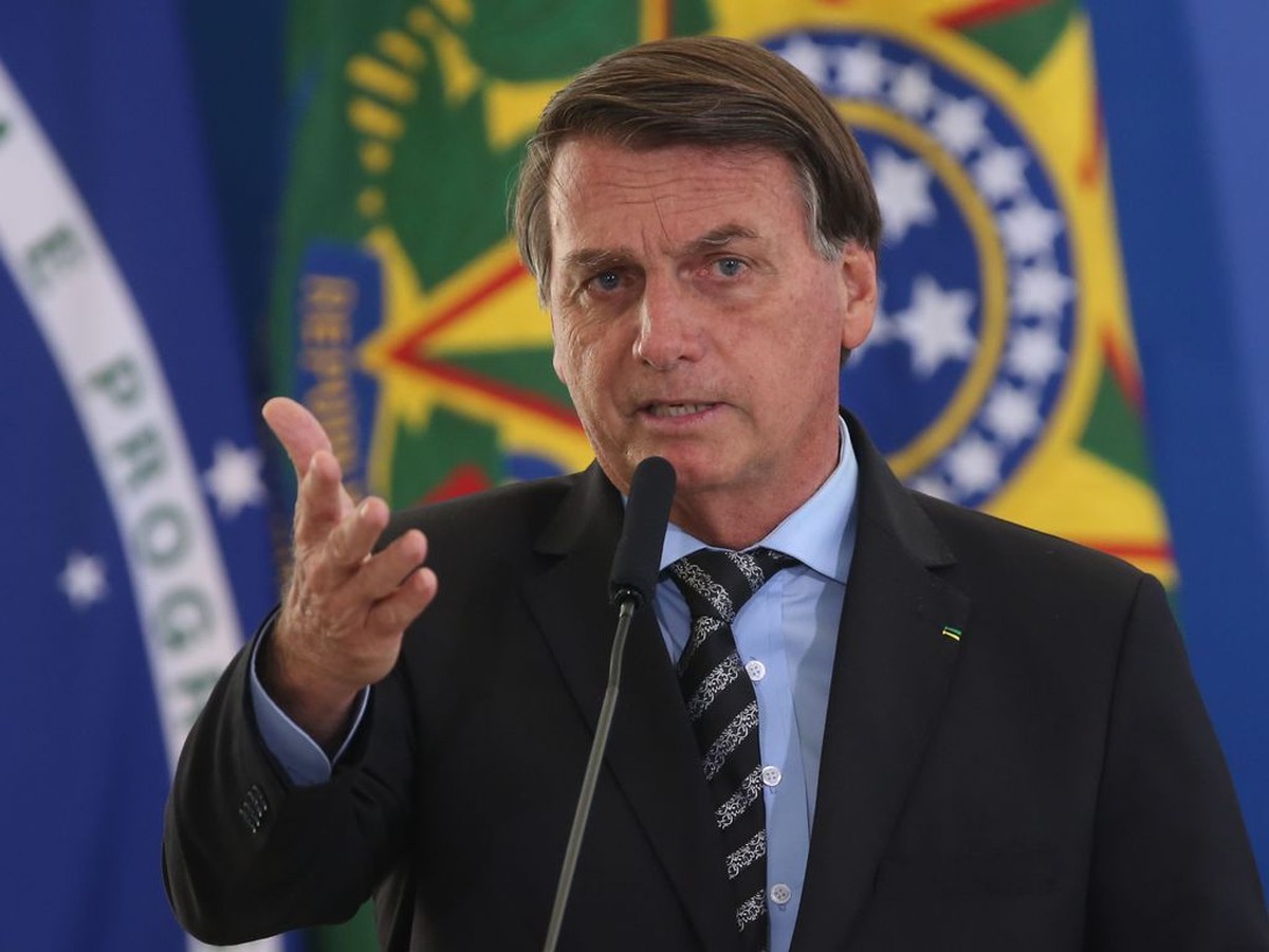 Procuramos fazer comércio com o mundo, com raríssimas exceções, diz Bolsonaro