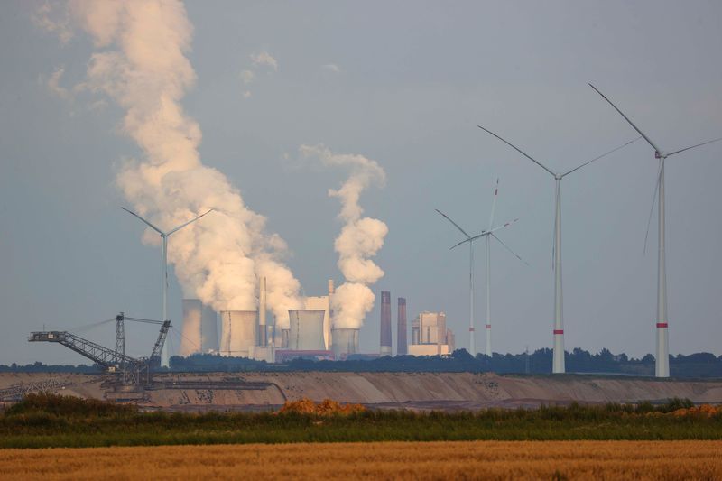 Germany Flirts With Power Crunch in Nuclear and Coal Exit