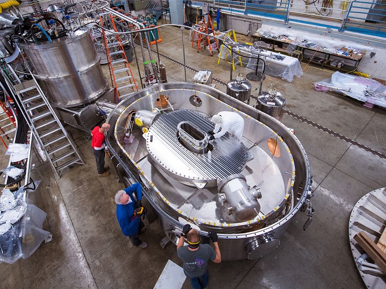 MIT testa primeiro elemento de reator de fusão nuclear inovador