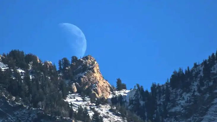 Nasa planeja colocar reator nuclear na lua até 2030