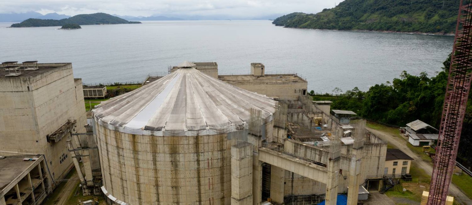 Governo prevê nova usina nuclear em operação no Brasil em 2031