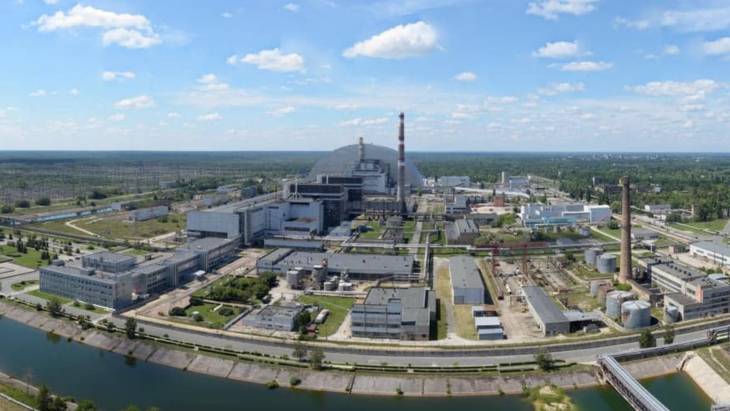 Saída das tropas russas de Chernobyl e retomada da operação