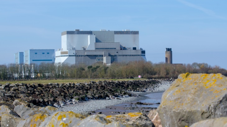 Indústria nuclear fala de ‘enorme oportunidade perdida’ com o fechamento de Hinkley Point B, no Reino Unido