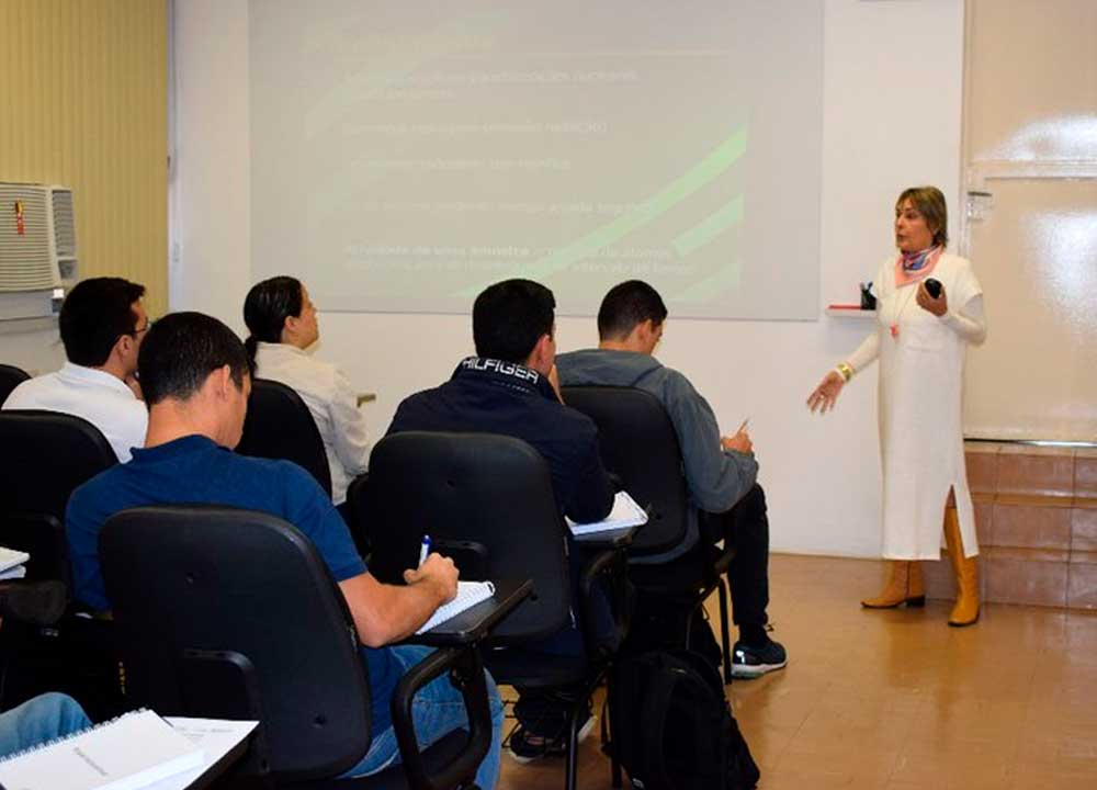 Integrantes da Marinha e da Amazul realizam cursos no Instituto de Engenharia Nuclear